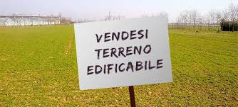 vendesi terreni edificabili